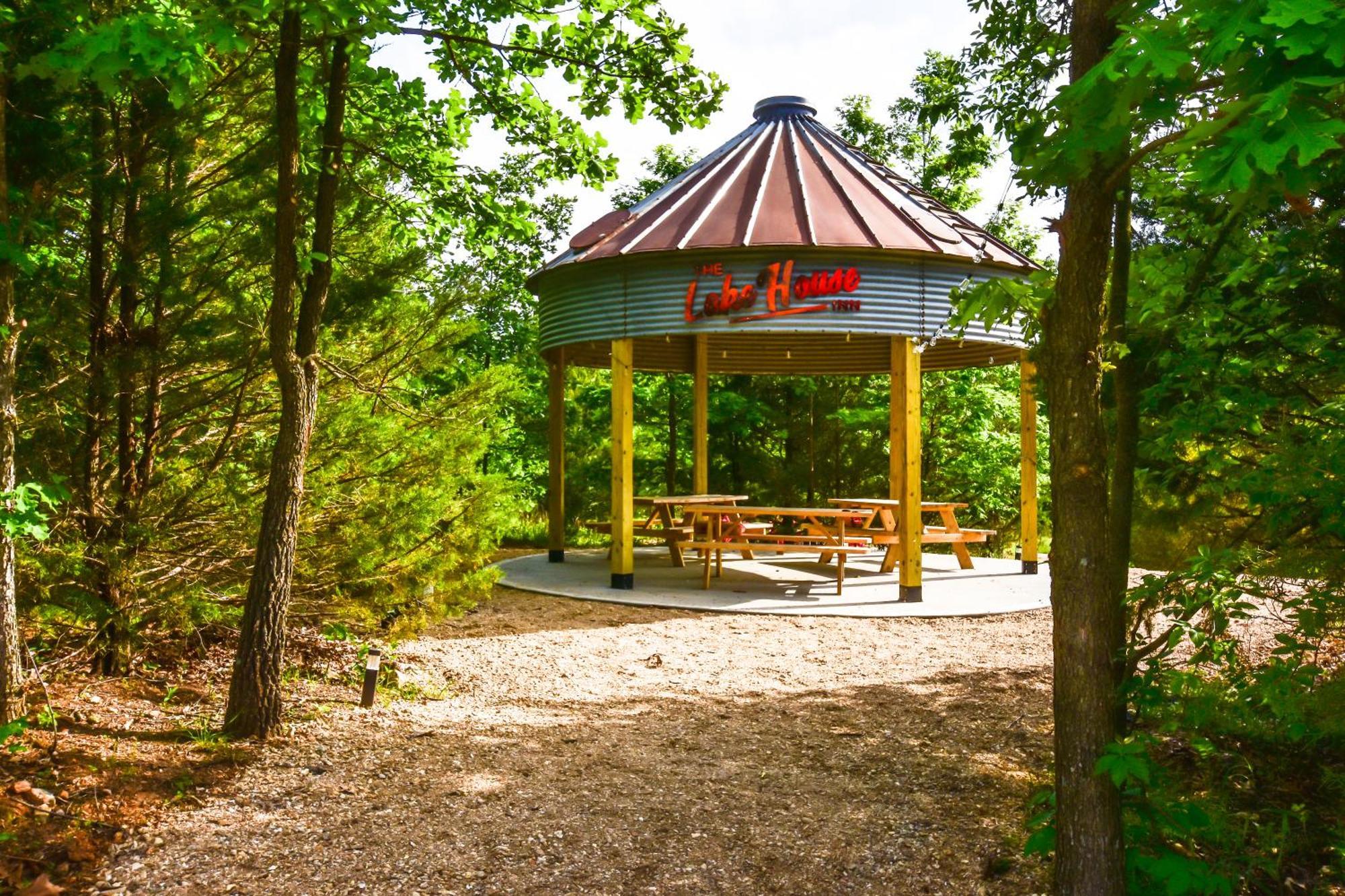The Lake House Inn Laurie Εξωτερικό φωτογραφία